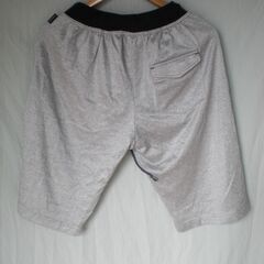 【未使用品】コムサメン　ショートパンツの画像