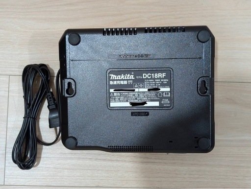 マキタ 急速充電器 DC18RF 新品 箱付き 