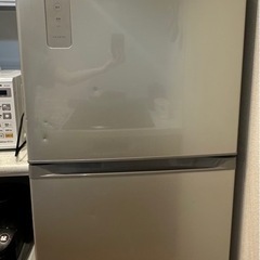 TOSHIBA 冷蔵庫　品番GR-F43G(NU)