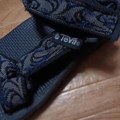 tevaのスポーツサンダルの画像