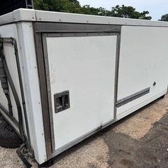 箱　コンテナ　保冷　物置　冷蔵車　保冷コンテナの画像