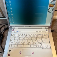 NEC LaVie ノートPC マウス付きの画像