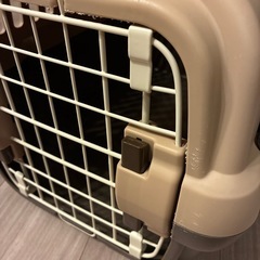 リッチェル キャンピングキャリーダブルドア 超小型犬・猫用 ダークブラウン Sサイズの画像