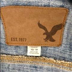 American eagle ジャケットの画像