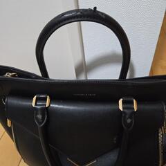 即日引渡し可 CHARLES&KEITH バッグ ブラック 黒の画像