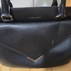即日引渡し可 CHARLES&KEITH バッグ ブラック 黒の画像