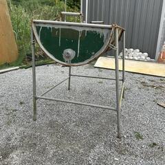 バーベキュー台