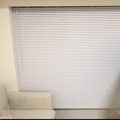 ブラインド カーテン