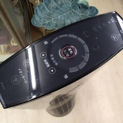 極上美品　近未来デザイン　美顔　サーキュレーター　扇風機　空気清浄機　1台3役の画像