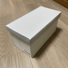 トイレットペーパーを入れておける箱