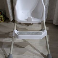 ベビーチェア　