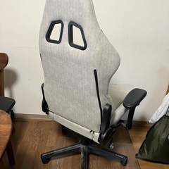 Downix ゲーミングチェアの画像
