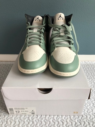 【確定】Nike Air Jordan 1 Mid “Jade Smoke”