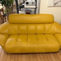 3人掛け合成レザー ソファー イエロー　