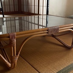 引き取り限定　ガラス天板　籐家具　昭和レトロの画像