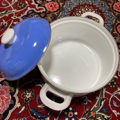 新品　マリクレール   ホーロー　両手鍋の画像