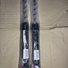 新品未使用品！　50 51 プリウス　フロント　リアショック　アッパーマウント付きの画像