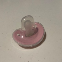 子ども用おしゃぶりの画像