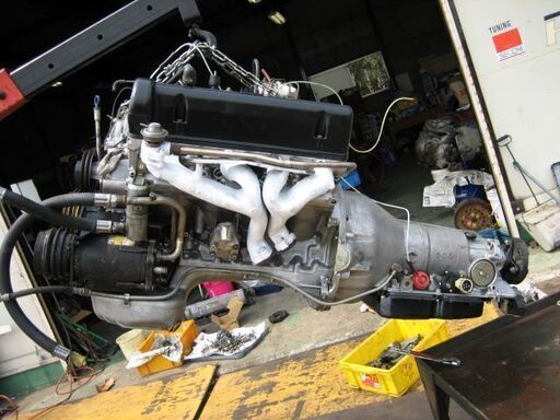 MベンツSL専門工場-107シリーズテスト済みリビルトエンジン製作販売