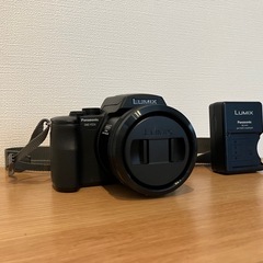  【美品】Panasonic LUMIX DMC-FZ20 本体＋バッテリー・充電器付き の画像