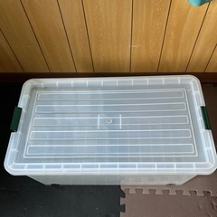 衣装ケースの画像