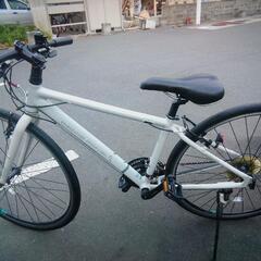 ブリヂストン　クロスバイク　CYLVA　アルミフレーム　変速の画像