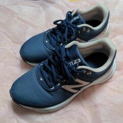 New Balance 　紺✕ピンク　スニーカー　ニューバランス...