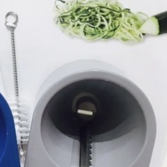 受渡先決定　
フライングタイガー　野菜スライサー