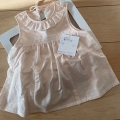 【新品未使用】赤ちゃんの城 ワンピース＆ソックスセットの画像