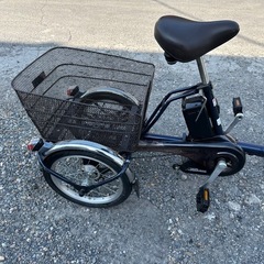 パナソニック電動アシスト三輪自転車の画像
