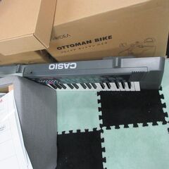 このカシオ電子ピアノ　稼働確認してますが　充電のコードありません