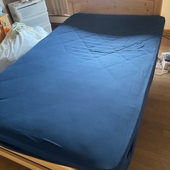セミダブルベッド