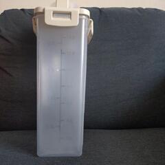 スリコ　ライスストッカー　お米保存容器の画像