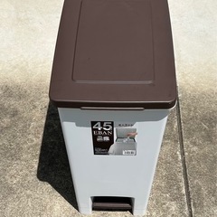 ★ゴミ箱　2個セット　中古美品　45L★の画像