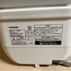 TOSHIBA 炊飯器　3合炊きの画像