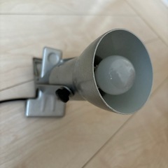デスクライトの画像