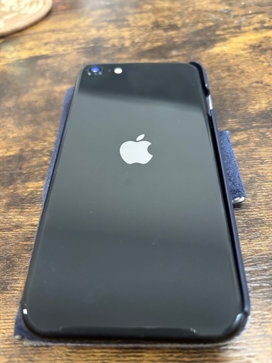 iphone se 第２世代64G