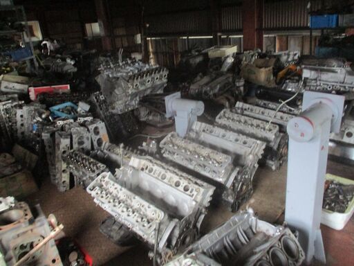 Mベンツエンジンリビルト専門工場4.5.6.8.10.12.16シリンダーエンジン対応