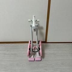 レッグトレーニング　レッグマシンの画像