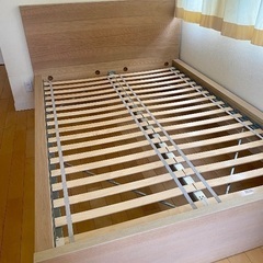 IKEAベッドフレーム差し上げます