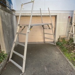 アルミ折り畳み足場