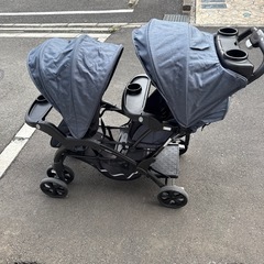 【7/22 最終値下げ】カトージ ベビーカー 二人でゴーDX レインカバー付 デニムの画像