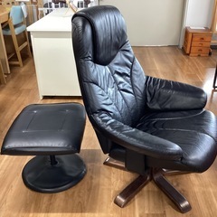オットマン付きリクライニングチェア【町田市再生家具】　250641の画像