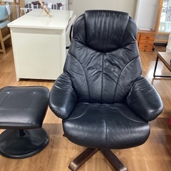 オットマン付きリクライニングチェア【町田市再生家具】　250641