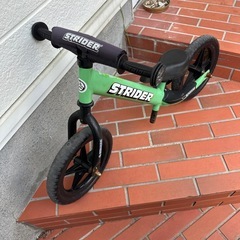 ストライダー　グリーンの画像