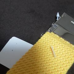 新品ベルト黄　ファッション センス 大人  ズボン  黄色
多様性　荷物用、拘束用　夜間散歩用  防災時　イエローカードの画像