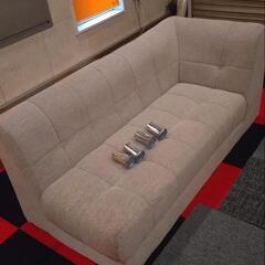 綺麗なソファー差し上げます。（すぐに引取に来れる方希望）