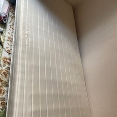 シングルベッド 脚付きマットレスの画像