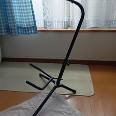 ギタースタンド（決まりました）の画像