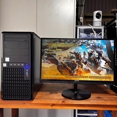 ユニットコム　ゲーミングパソコンとフィリップ　23インチ液晶モニター